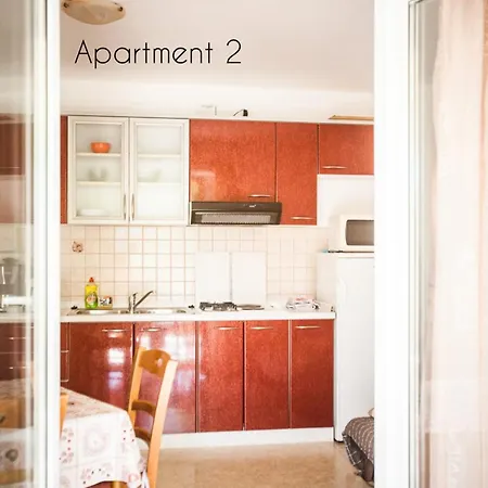 Apartman In With Sea View, Terrace, Wi-fi, Washing Machine