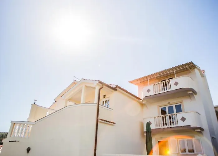 In With Sea View, Terrace, Wi-fi, Washing Machine *