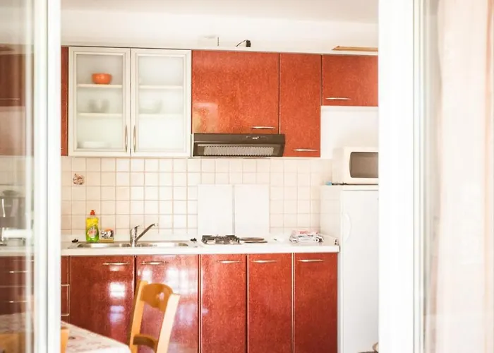 Apartmán In With Sea View, Terrace, Wi-fi, Washing Machine
