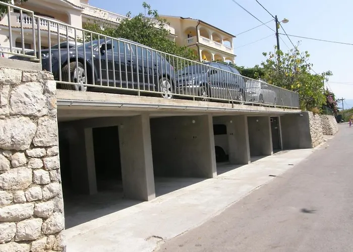 Apartment In With Sea View, Terrace, Wi-fi, Washing Machine *